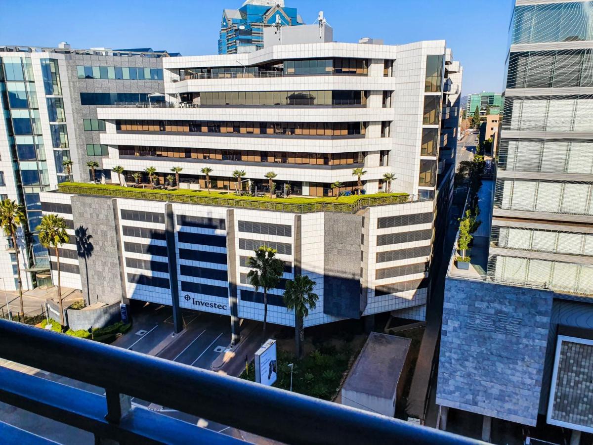 Westpoint Sandton Skyline Apartment Johannesburg Dış mekan fotoğraf